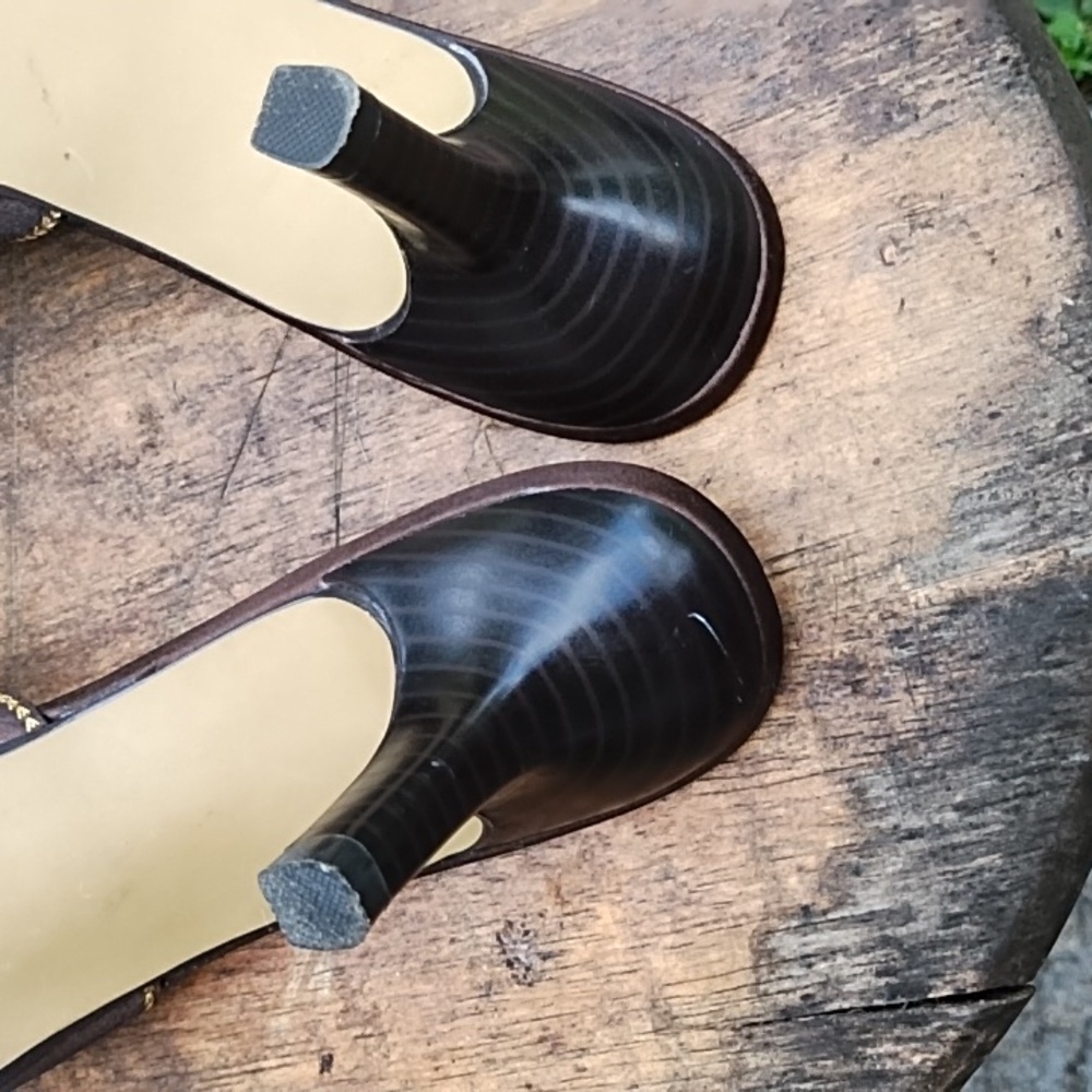 White Stag Brown Satin Beaded Shoes - Picture 12 of 12